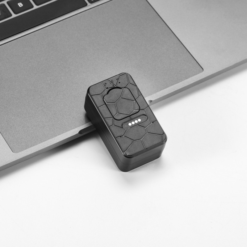 Mini Dispozitiv Profesional [COMPLET] Hi-Guard 4G NanoSim - Magnetic - Aplicatie Smart - Localizare GPS Live - Microfon (Redare in timp real) - Activare vocala - Senzor de Miscare - Acumulator Hi-K 3000mAh [HI-FYD]